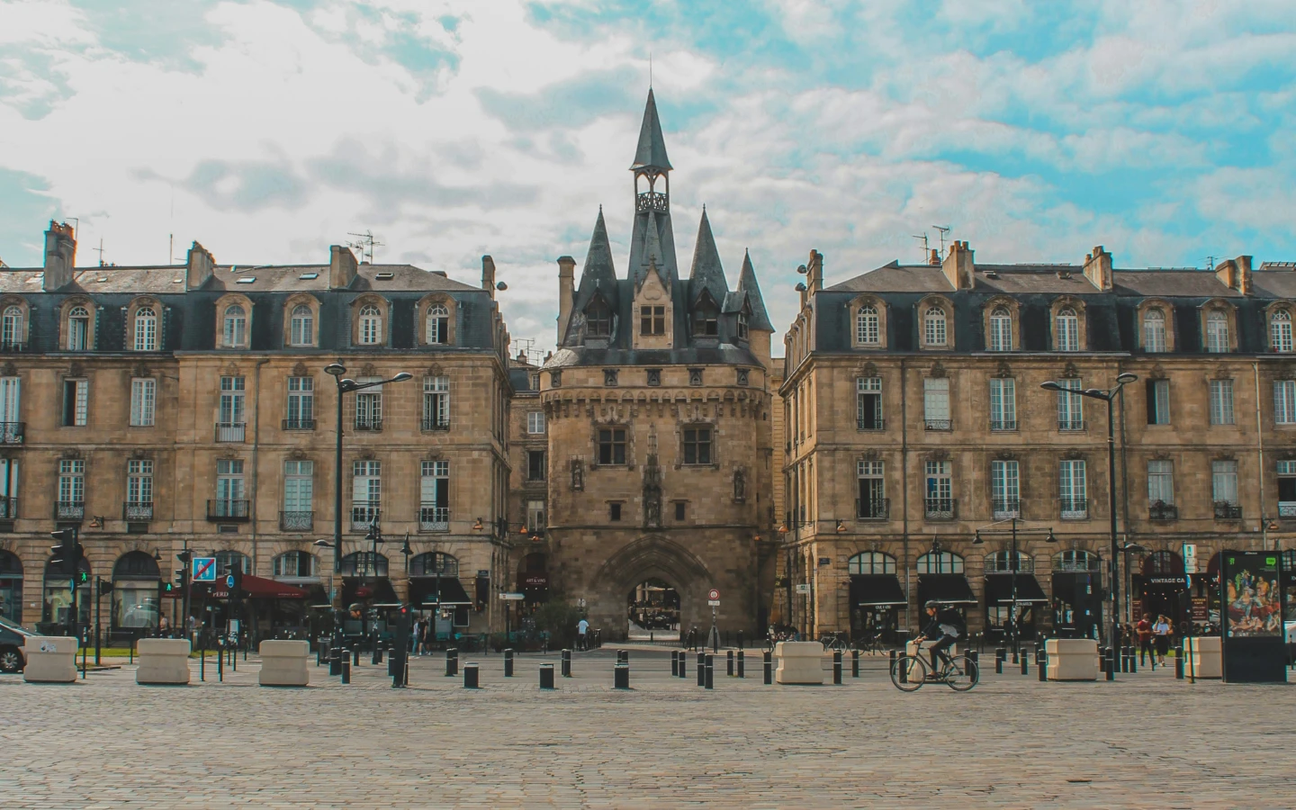   Services ORL BORDEAUX - Photo de la ville
